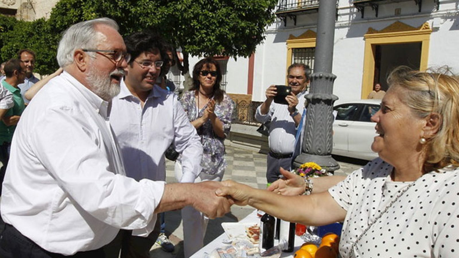 Arias Cañete pide el voto para el PP porque es el "partido del campo español"