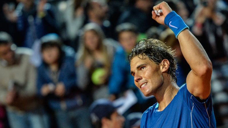 Nadal supera un maratón ante Simon y se cita con Youzhny en octavos