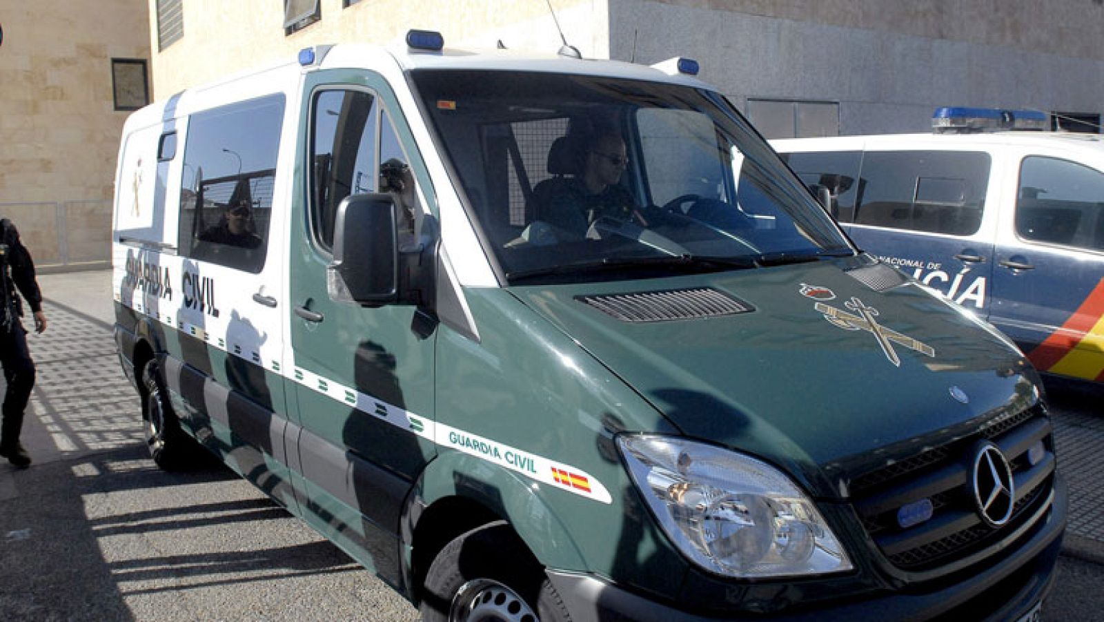 Prisión sin fianza para la policía de León | Ver