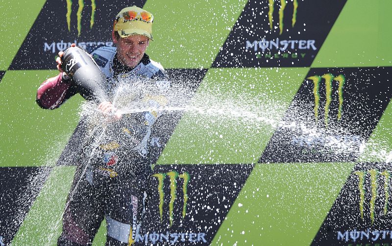 Kallio se impone en Moto2 en Francia con Corsi y Rabat en el podio