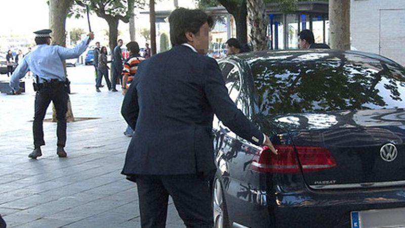 El Govern niega pasividad de los Mossos en el ataque a Montoro y culpa a la seguridad del PP