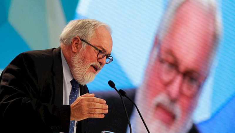 Cospedal acusa al PSOE de hacer la campaña electoral "más sucia" en años