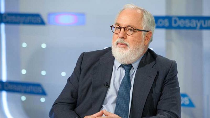 Cañete: "El PP se juega que los españoles reconozcan que los esfuerzos han valido la pena"