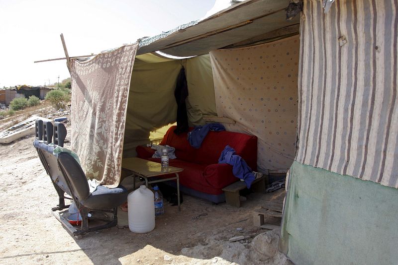 Un hombre mata presuntamente a su mujer en Almería y se da a la fuga