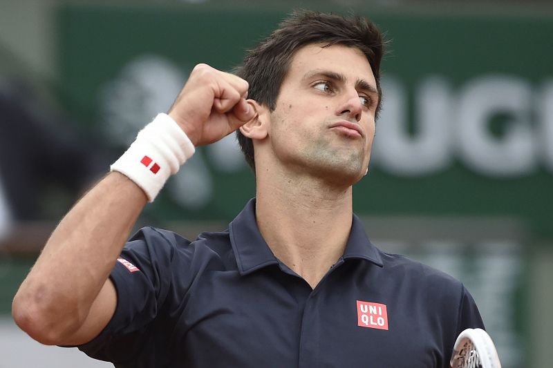 Djokovic frena el ímpetu de Raonic y se cita con Gulbis en semifinales
