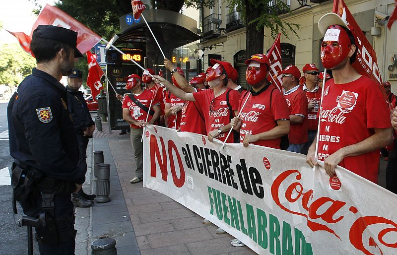 Concluye el juicio por el ERE de Coca-Cola, que ofrece a los 235 despedidos su reincorporación