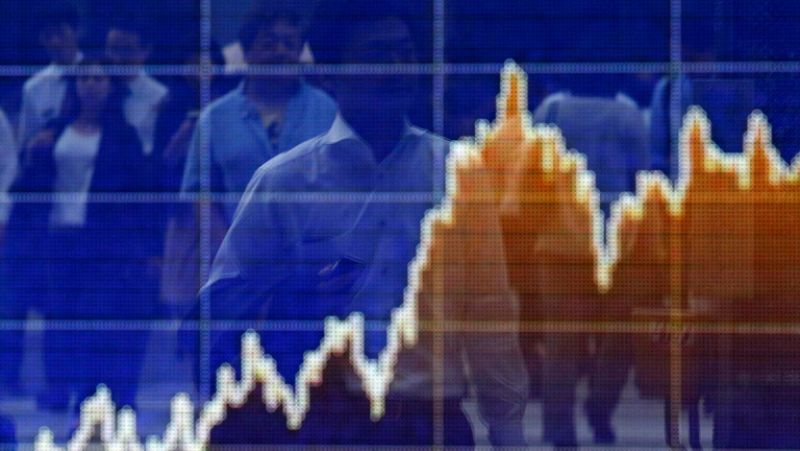 Las medidas aprobadas por el BCE son útiles pero su efecto no será inmediato, según los analistas