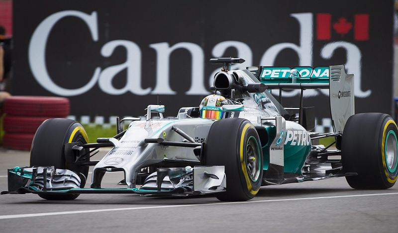 Hamilton y Rosberg restablecen la autoridad de Mercedes
