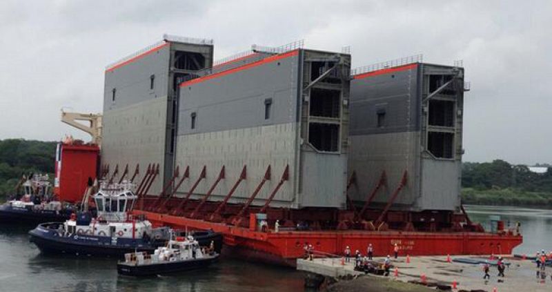 Llegan a Panamá otras cuatro compuertas del total de 16 que necesitan las nuevas esclusas del Canal