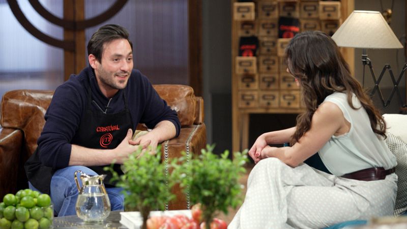 Cristóbal abandona MasterChef la noche en la que brilla como "un auténtico crack"