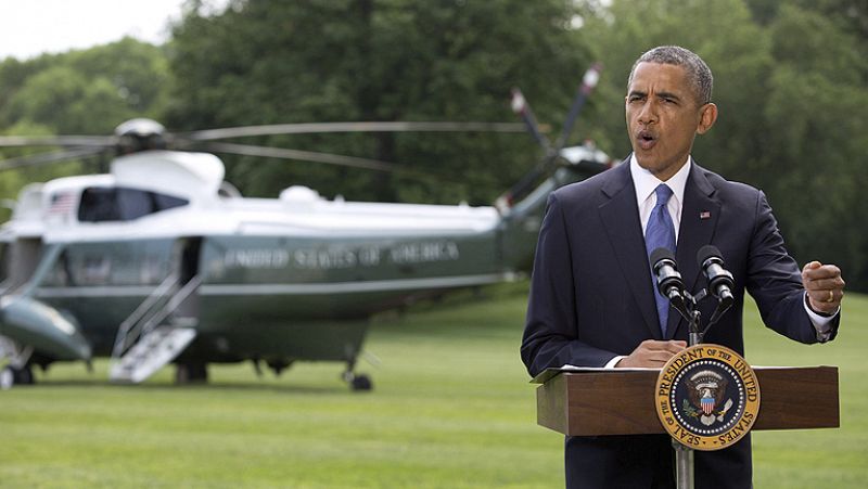 Obama pide a Irak un plan político y estudiará opciones militares en los próximos días