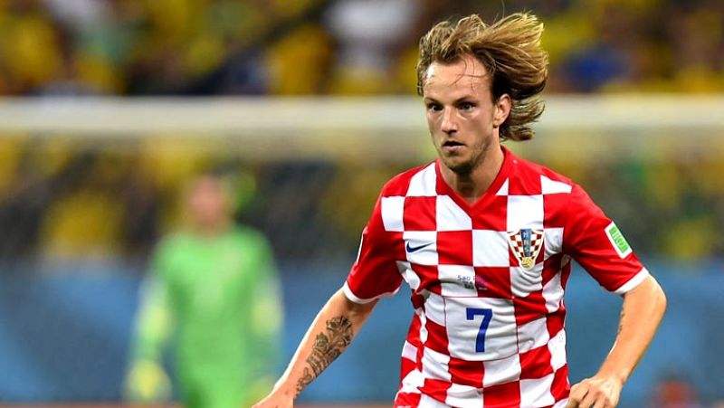 El Barça hace oficial el fichaje del croata Rakitic