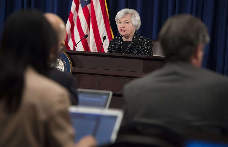 La Reserva Federal rebaja su plan de estímulo hasta 35.000 millones de dólares mensuales
