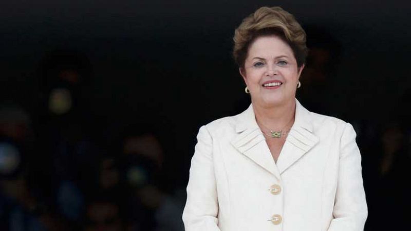 El Partido de los Trabajadores de Brasil proclama la candidatura de Rousseff y apuesta por cambios