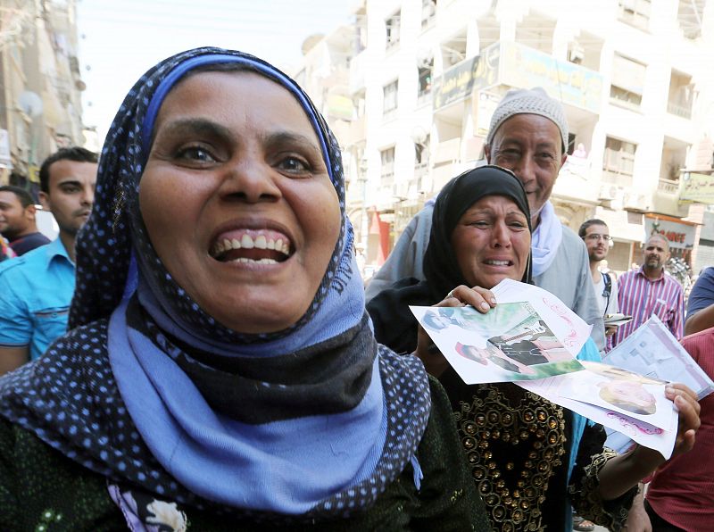 La Fiscalía egipcia recurre el fallo que condenó a muerte a 183 islamistas