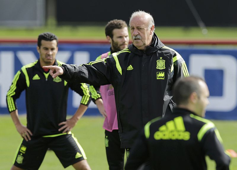 Del Bosque: "Yo pienso en todos los jugadores, y ellos piensan sólo en ellos"
