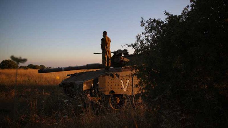 Israel mata a 10 soldados sirios tras el peor ataque en los Altos del Golán, según el OSDH