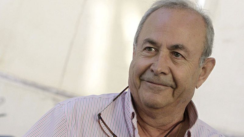 Castro insta al fiscal a querellarse contra él por prevaricar si cree que instruyó "a la carta"