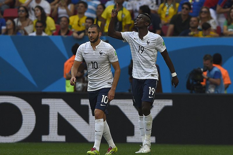 Pogba mete a Francia de cabeza en cuartos