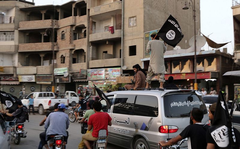 El líder del Estado Islámico pide a los musulmanes que emigren a su "califato"