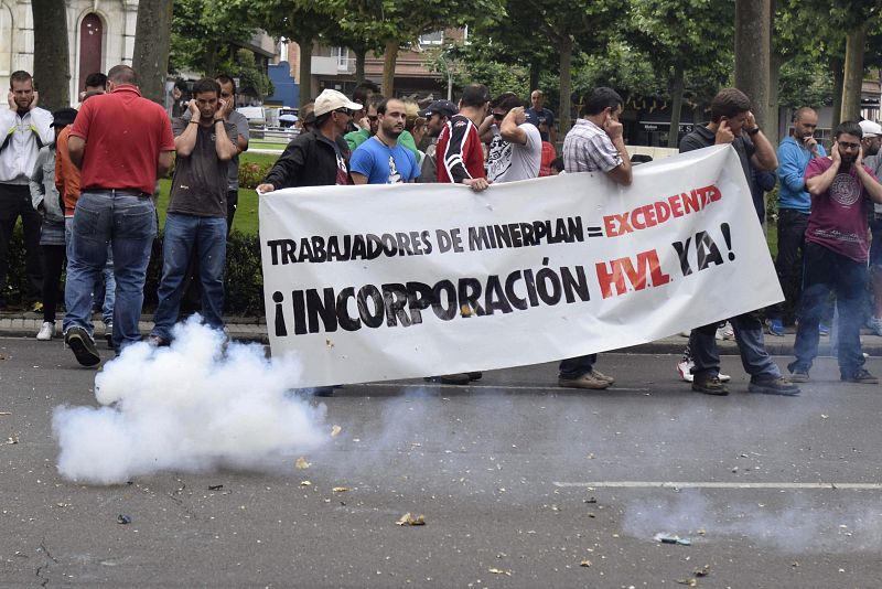 Las protestas de los mineros de León se reavivan tras el despido de 200 trabajadores