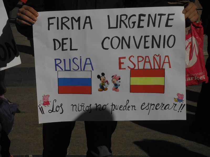 El Ejecutivo reactiva la adopción de menores rusos a través de un nuevo convenio con ese país