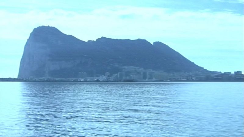 El PP critica las reuniones del ministro principal de Gibraltar con IU, PNV y ERC