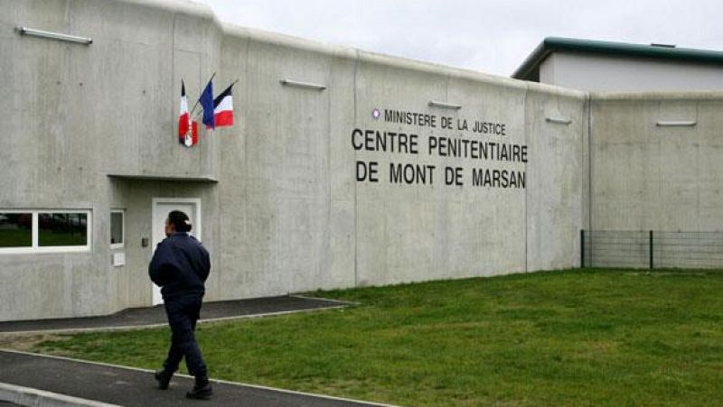 Francia niega que haya cambiado su política penitenciaria tras acercar a dos presos de ETA
