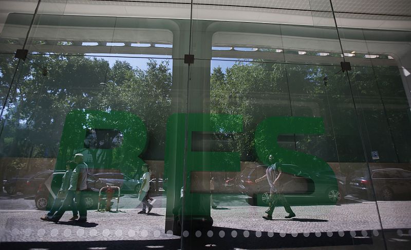 El regulador luso suspende la cotización de Banco Espirito Santo a la espera de información relevante