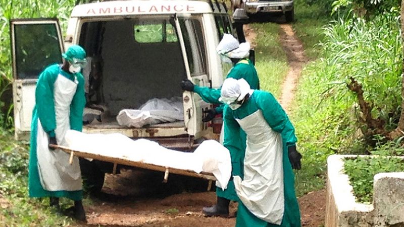 El ébola mata ya a más de 500 personas en África Occidental tras la detección del nuevo brote