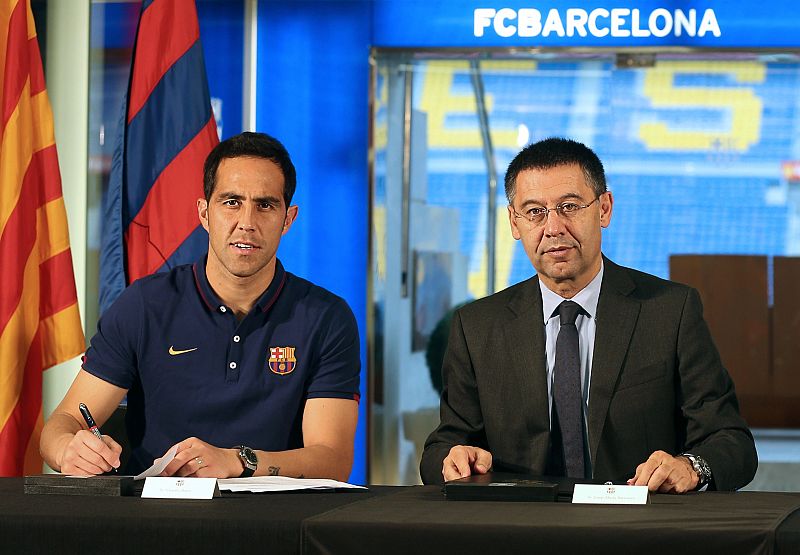 Bartomeu: "El Barça ayudará a Suárez a integrarse de nuevo en el fútbol"