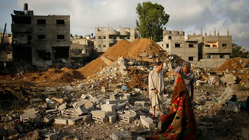 Hamás enseña sus drones a Israel mientras miles de palestinos huyen del norte de Gaza