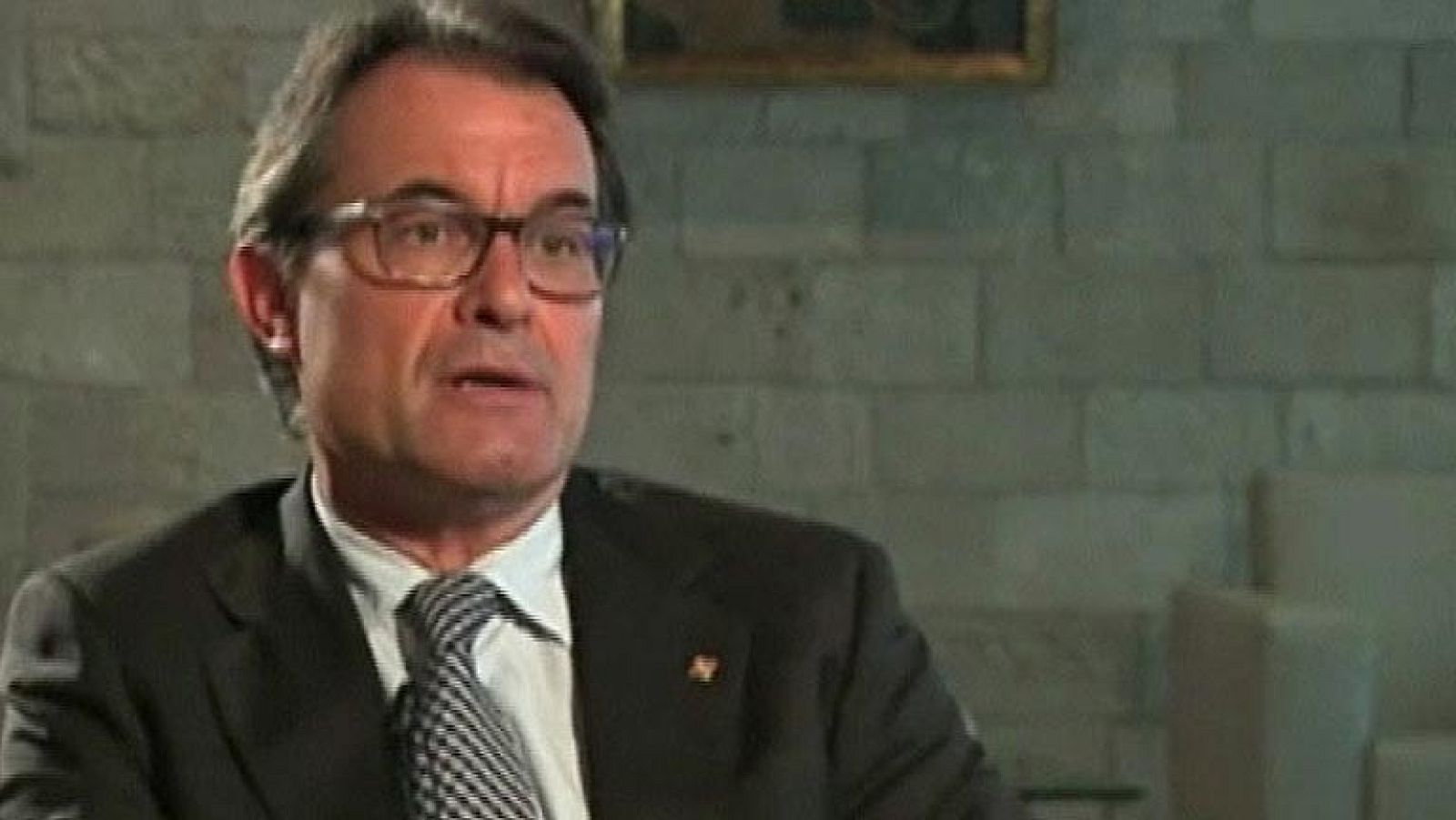 Mas, dispuesto a negociar la fecha y la pregunta de la consulta si Rajoy acepta celebrarla | Ver