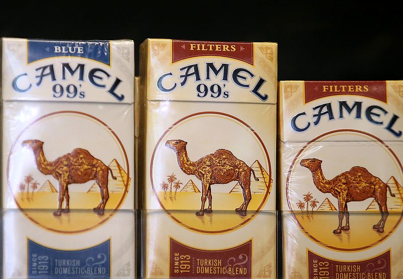 Reynolds, fabricante de Camel, compra su rival Lorillard por 27.400 millones de dólares