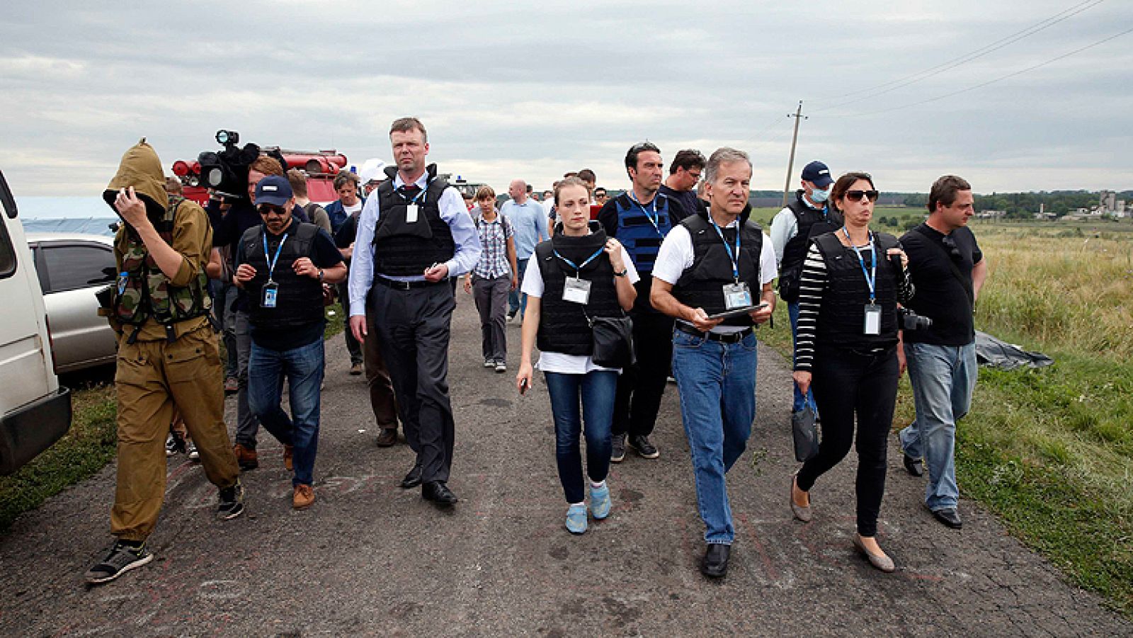 Los observadores de la OSCE investigan el siniestro del avión malasio