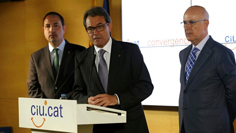 Durán dimite como secretario general de CiU y desvincula su decisión de la consulta soberanista