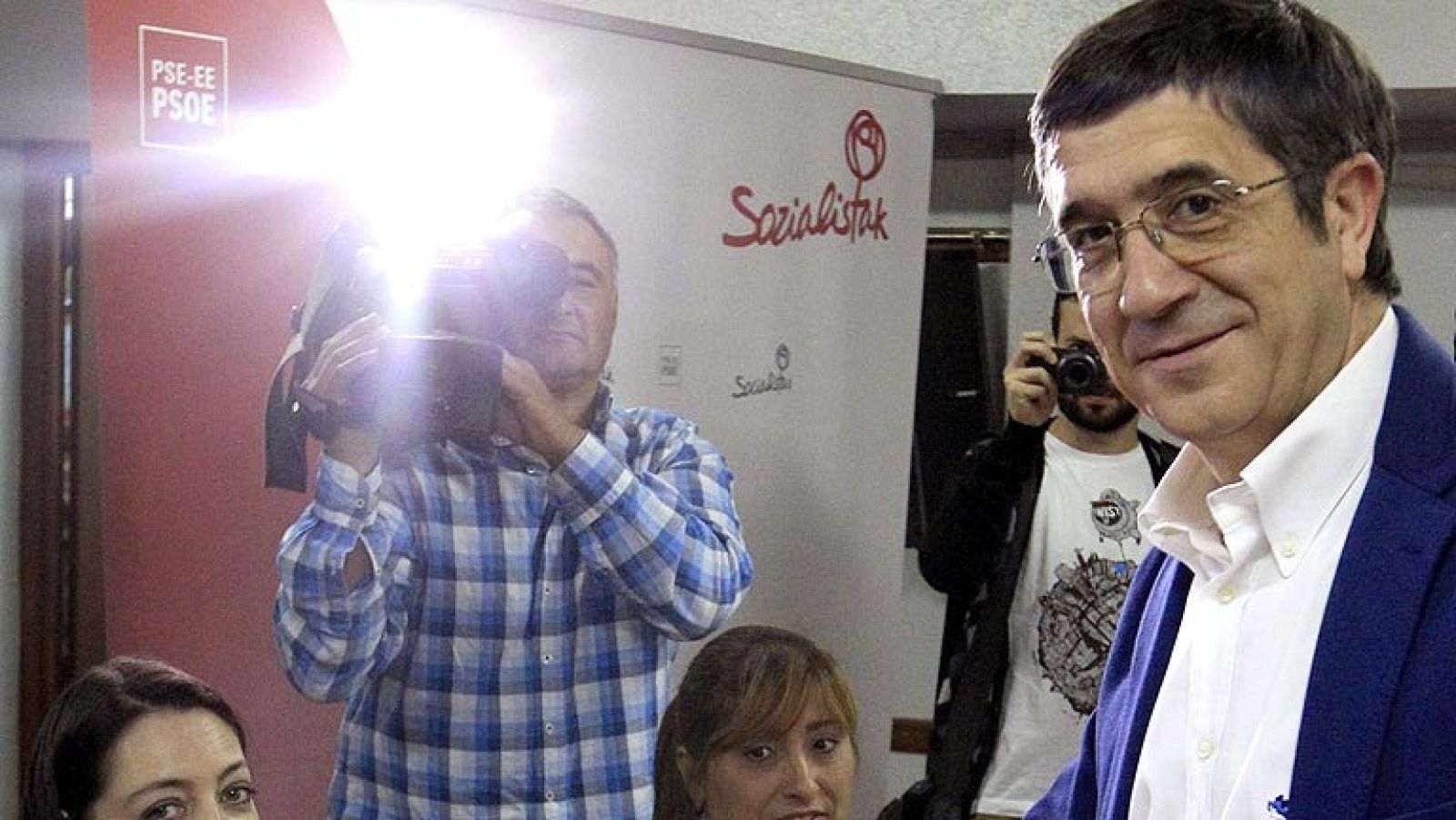 Patxi López dice estar a disposición de Sánchez para ayudar en lo que decida - Informativo 24h | Ver