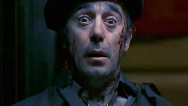 TVE emite este sábado 'El día de la bestia' en homenaje a Álex Angulo