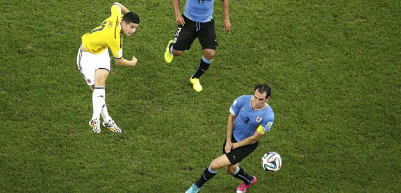 El gol de James Rodríguez a Uruguay, el mejor del Mundial para la FIFA
