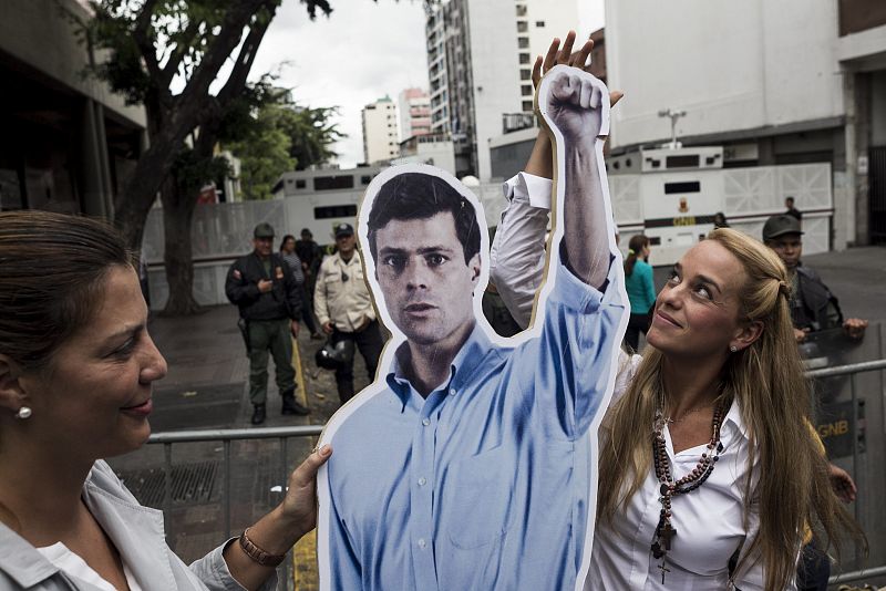 El juicio contra el líder opositor venezolano Leopoldo López continuará el 6 de agosto