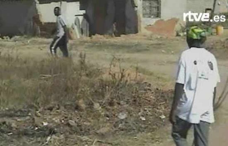 Un vídeo casero muestra amenazas durante la campaña electoral en Zimbabue