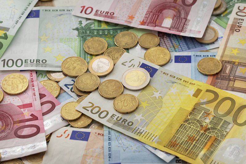 Los billetes de 500 euros bajan en junio hasta 76,6 millones y siguen en niveles de 2005