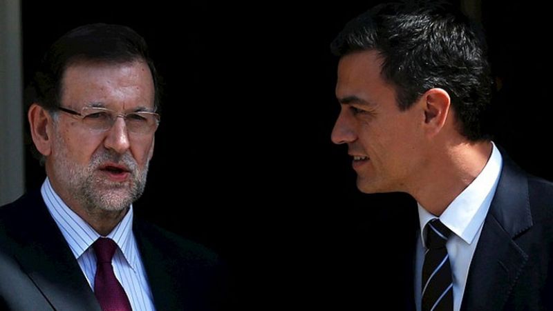 Sánchez ve como "única solución" a Cataluña reformar la Constitución, pero Rajoy lo descarta