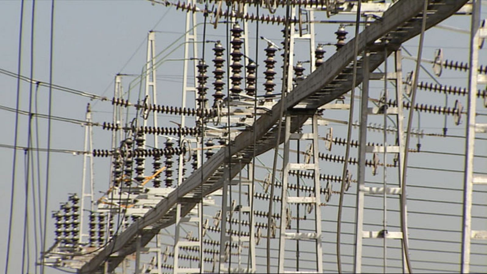 La CNMC ratifica la anulación de la subasta eléctrica de diciembre