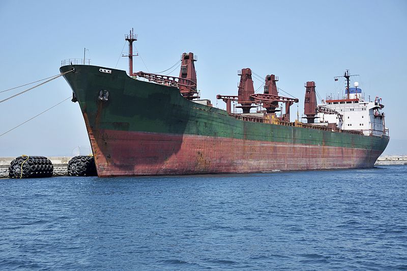 El tráfico marítimo empeora la calidad del aire de la costa europea, según un estudio