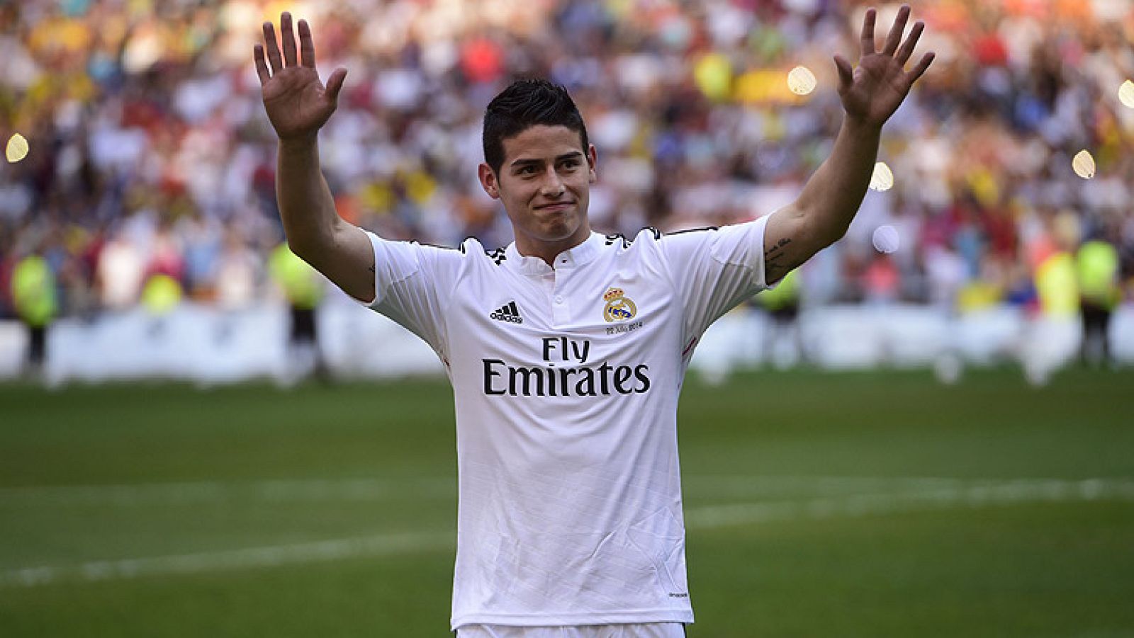 El colombiano del Real Madrid, James RodrEl colombiano del Real Madrid, James Rodríguez, ha asegurado que trabajará para "ganarse el puesto" en el equipo blanco, donde le gustaría jugar con su compatriota Falcao.