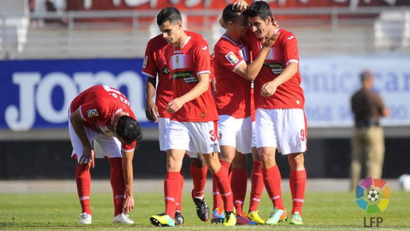 El Murcia descenderá a Segunda B