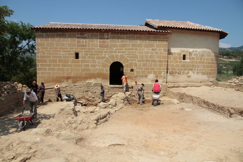 Descubren un poblado medieval en la Rioja alavesa