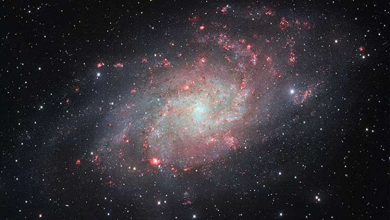 La galaxia Messier 33, captada al detalle por el telescopio VST