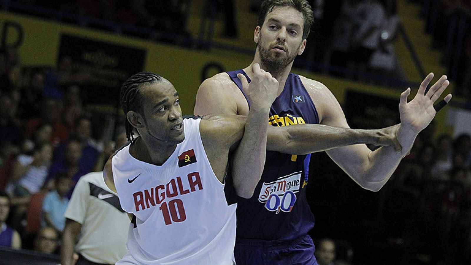 La selección española de baloncesto no tuvo que emplearse a fondo para derrotar a Angola en el segundo partido de preparación para el Mundobasket 2014.